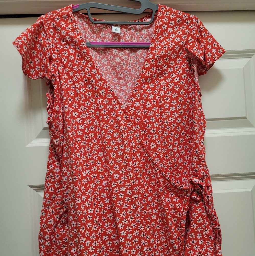 Cute Red Wrap Flower Print Shirt